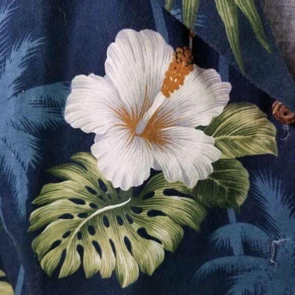 Pacific Legend Short Sleeve Hawaiian Shirt. - Picture 4 of 9
